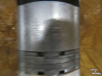 Tractor / Trekker Case-IH Hydr pomp voor CASE-IH 1056, 743, 745, 844, 856, 956 Parts nr:3401189R94,