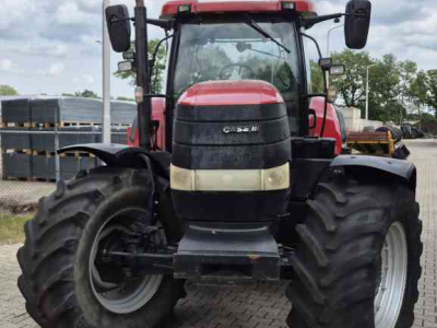 Tractor / Trekker Case-IH Puma 185 FP 50 Kmh. Lucht, geveerde vooras en cabine.