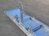 Adapters / Verloopadapters Qmac BLOKBEZEMADAPTER: TRACTOR CAT2/3
