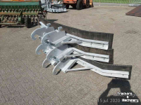 Overige aanbouwdelen en toebehoren  CW 10 rubberschuif.