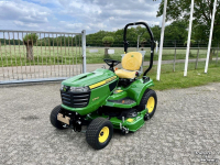 Zitmaaier John Deere X940
