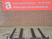 Overige aanbouwdelen en toebehoren  Palletbordverbreder