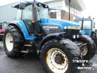 Traktoren New Holland 8770