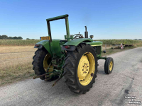 Tractor / Trekker John Deere 2020