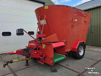 Voermengwagen Vertikaal Trioliet Solomix 1600 VLL