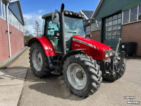 Tractor / Trekker Massey Ferguson 5445