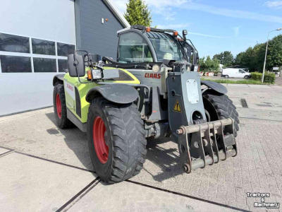Verreiker Claas Scorpion 7045