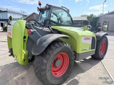 Verreiker Claas Scorpion 7045
