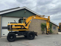 Bandenkraan / Graafmachine op wielen JCB JS130W