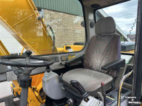 Bandenkraan / Graafmachine op wielen JCB JS130W