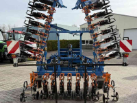 Schoffelmachine / Schoffelbalk Schmotzer 3x2.25 en 3x1.50 Uienschoffels met camera