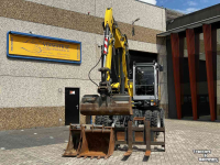 Bandenkraan / Graafmachine op wielen Wacker Neuson EW 100 Airco Powertilt 3 Bakken Palletvork  Steunpoten