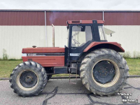 Tractor / Trekker Case-IH 1255XL 40km/u