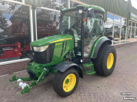 Compact tractor John Deere 4066R Compact Tractor