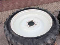Wielen, Banden, Velgen & Afstandsringen Alliance 320/85R36  340/85/48