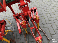 Schoffelmachine / Schoffelbalk Broekema 6 rij á 75cm gewasgeleide schoffel Van Dijk Rosko mäis