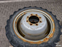 Wielen, Banden, Velgen & Afstandsringen Case-IH Cultuur wielen 9.5 R32
