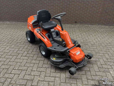 Zitmaaier Husqvarna R213C