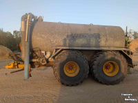 Mesttank Peecon 15000