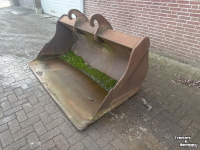 Overige aanbouwdelen en toebehoren  Slotenbak CW30