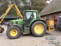 Tractor / Trekker John Deere 6230