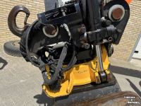 Bandenkraan / Graafmachine op wielen Doosan DX140w-5 met draaikantelstuk