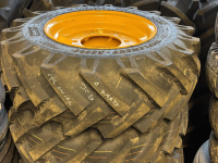 Wielen, Banden, Velgen & Afstandsringen  Onbekend 10.075X15.3 wiel 6-161-205 JCB