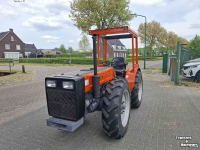 Smalspoor tractor Holder A60
