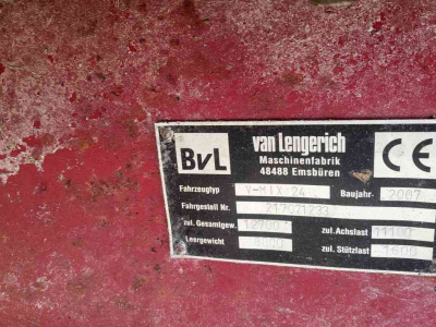 Voermengwagen Vertikaal BVL Vmix plus 24-2s