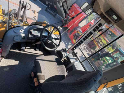 Shovel / Wiellader / Kniklader Volvo L60-F