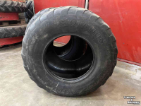 Wielen, Banden, Velgen & Afstandsringen Vredestein 710/40R22.5 FlotationPRO