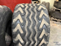 Wielen, Banden, Velgen & Afstandsringen Vredestein 710/40R22.5 FlotationPRO