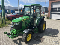 Smalspoor tractor John Deere 4066R