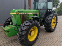 Tractor / Trekker John Deere 4240 S