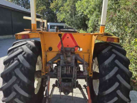 Tractor / Trekker Renault 551