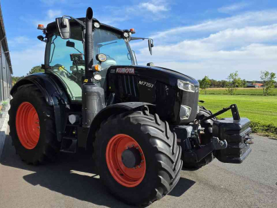 Tractor / Trekker Kubota M7151 KVT Black