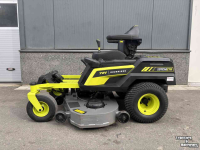 Zitmaaier  Ryobi RY72 ZTRX137