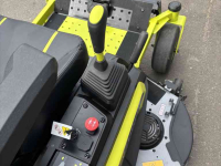 Zitmaaier  Ryobi RY72 ZTRX137