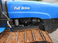 Smalspoor tractor New Holland 4030kr