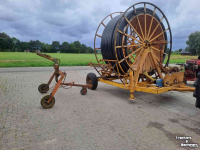 Stationare motor/pomp set Emergo Haspel met Nelson sproeier en MwM motorpomp