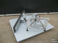 Rubberschuif Hofstede Voerschuif rubber voer sneeuw modder erf schuif schuiver