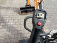 Mini-graver / Mini-graafmachine Case-IH CX14D