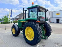 Tractor / Trekker John Deere 4050 4WD