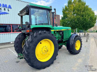 Tractor / Trekker John Deere 4050 4WD
