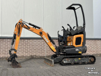 Mini-graver / Mini-graafmachine Case CX14d