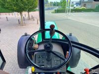 Tractor / Trekker John Deere 4050 4WD