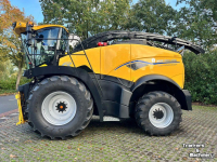 Veldhakselaar New Holland FR 920