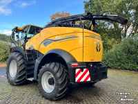 Veldhakselaar New Holland FR 920