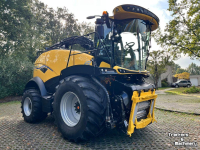 Veldhakselaar New Holland FR 920