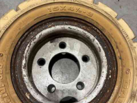 Heftruck Clark Non-Marking bandenset